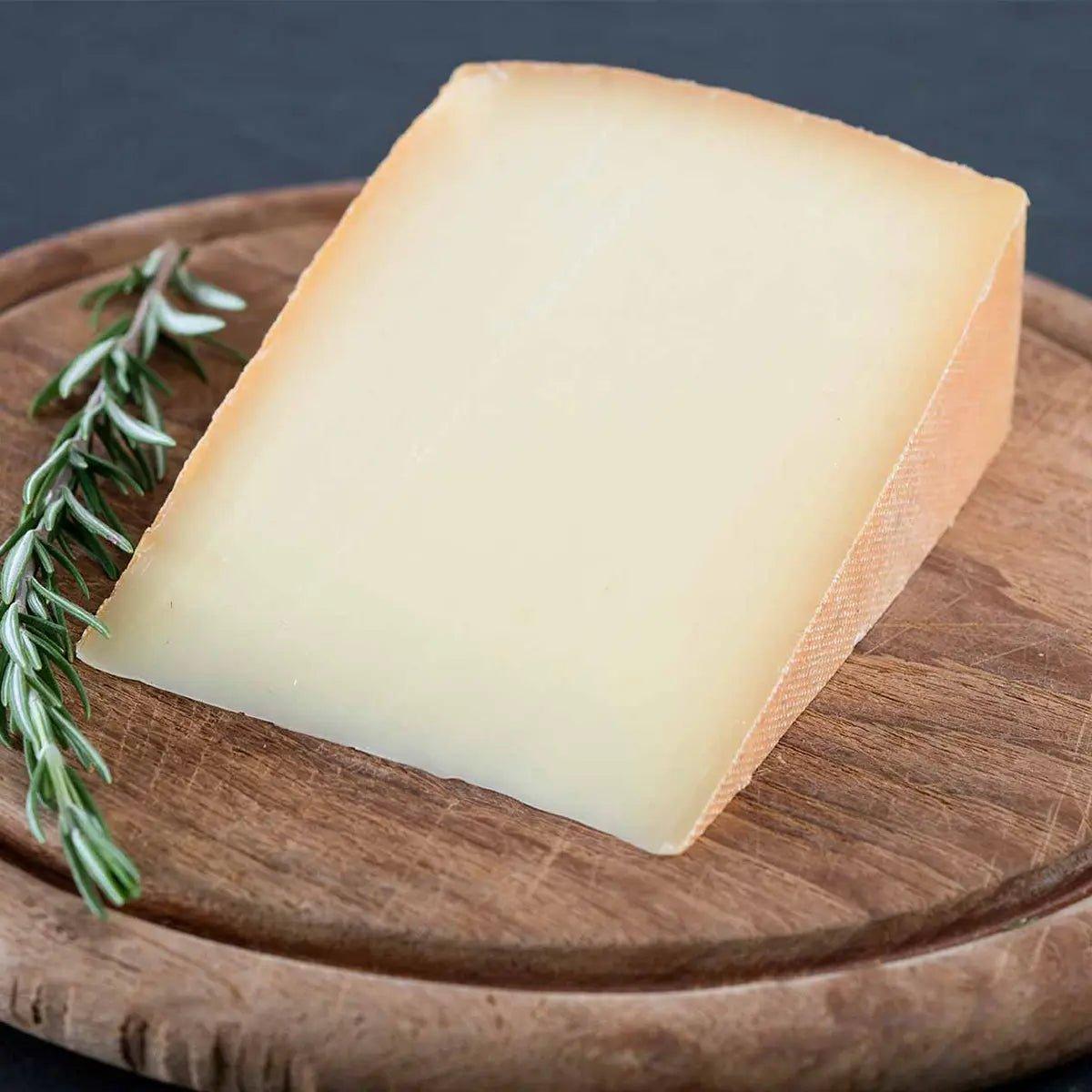 Bergkäse würzig - 14 Monate gereift - Milchbuben
