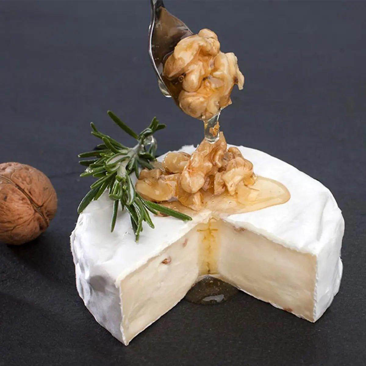 BIO Camembert Walnuss Nr.2 - Milchbuben